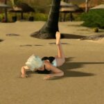 3D chick in a micro bikini dances on the beach