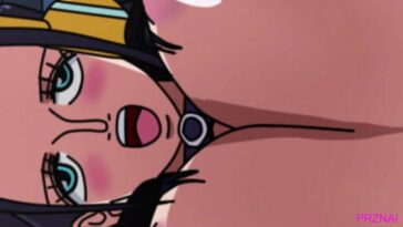 Robin Hen Egghead (One Piece)